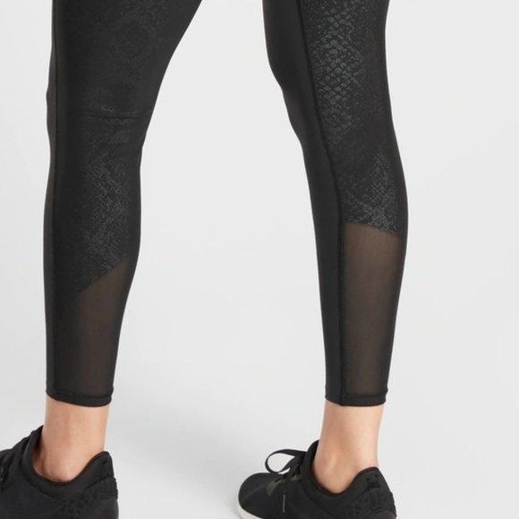 NWT! Athleta Stay Fly Reflective 7/8 Tight M - Picture 7 of 8